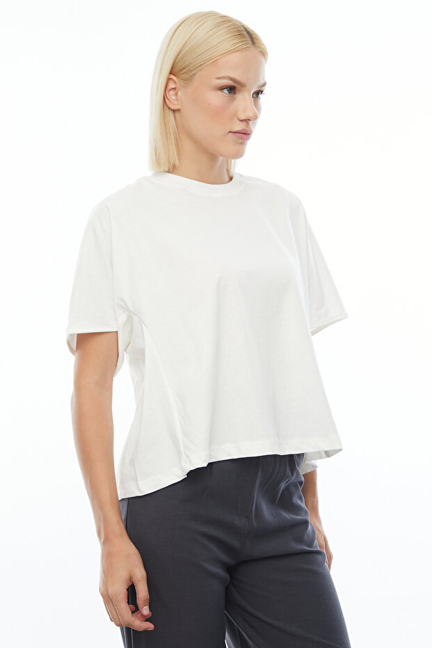 Bol Kesim Basic T-shirt - 4