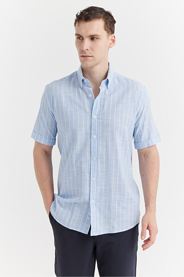 Men's Striped Pattern Shirt - 1