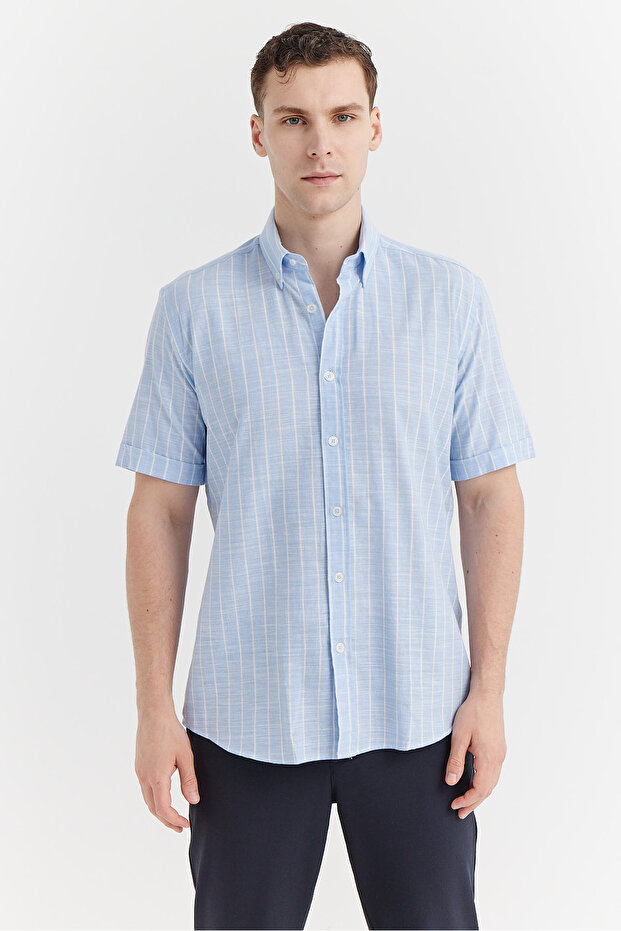Men's Striped Pattern Shirt - 2