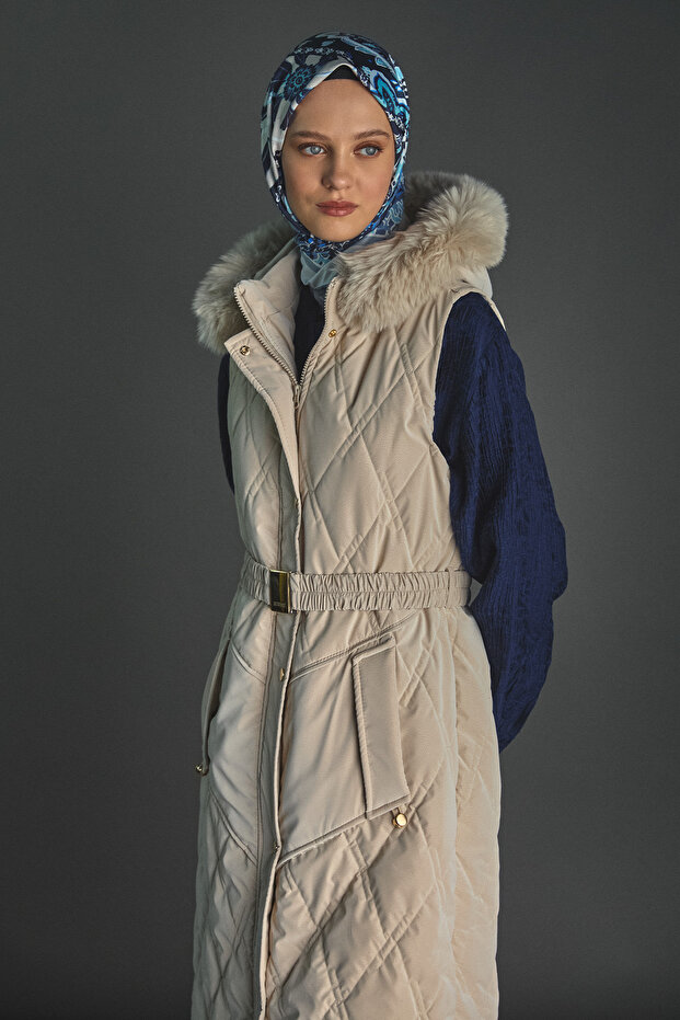 Çıkarılabilir Kapüşonlu Kapitone Yelek - 3