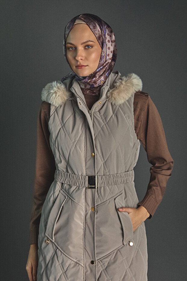 Çıkarılabilir Kapüşonlu Kapitone Yelek - 3