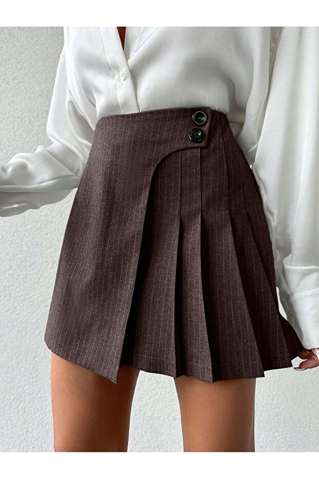 تنورة قصيرة مطوية بزرين - 6