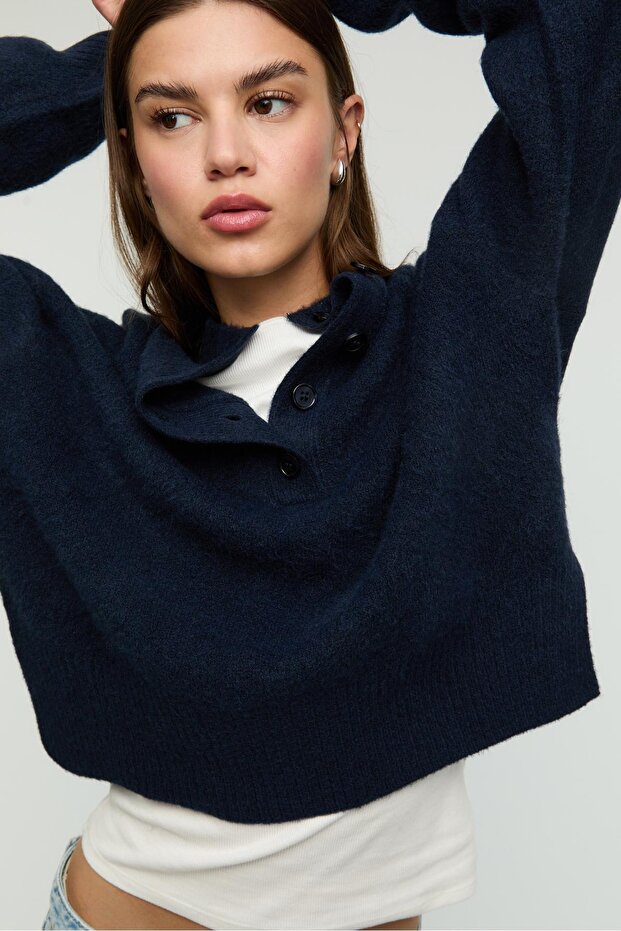 Düğmeli triko kazak - 3