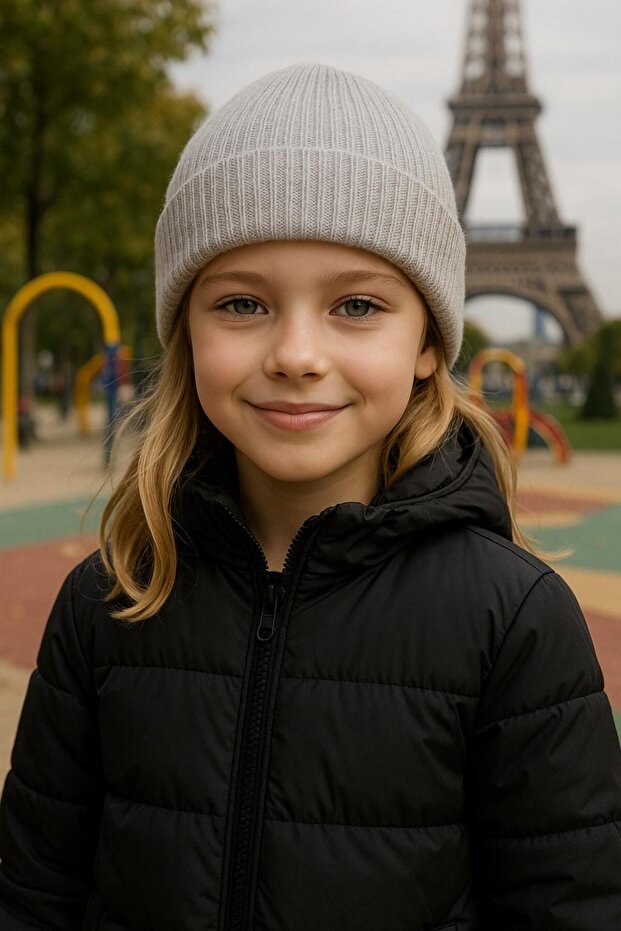 Gray Basic Girl's Beret 7-12 Years Old