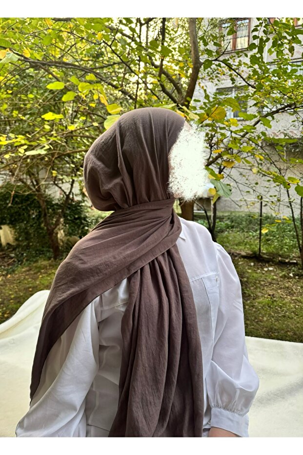 شال قطني مسطح من نوع كراش بلون الكابتشينو