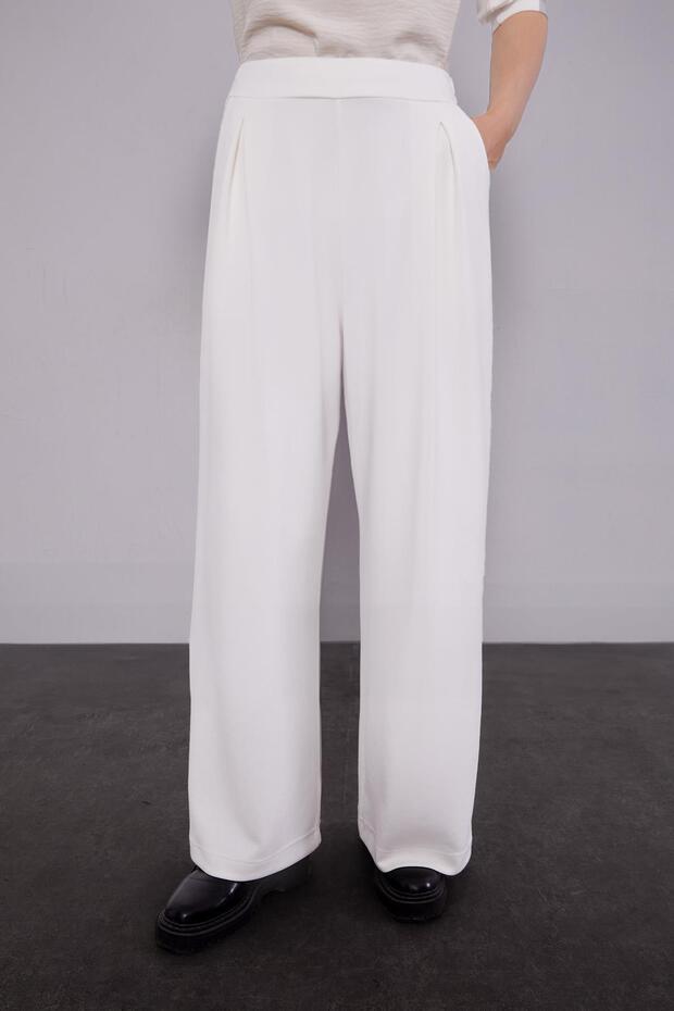 طقم ثلاثي منقوش ذاتيًا باللون الأسود طقم فيست - 5