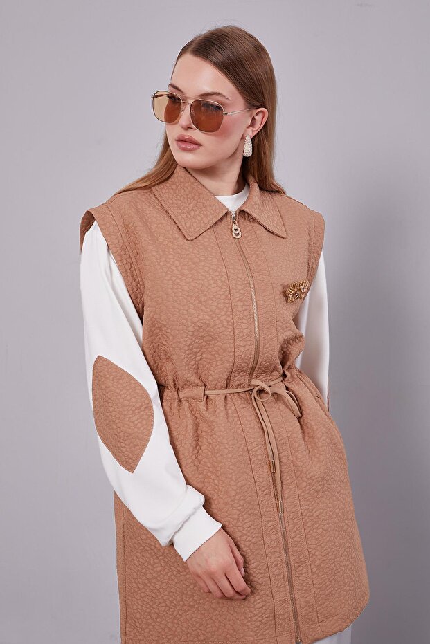 Camel Self-Patterned Vest Set Triple Set - 4