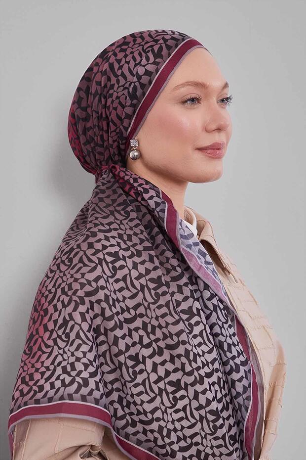 وشاح ناعم بنمط متدرج اللون باللون العنابي - 1