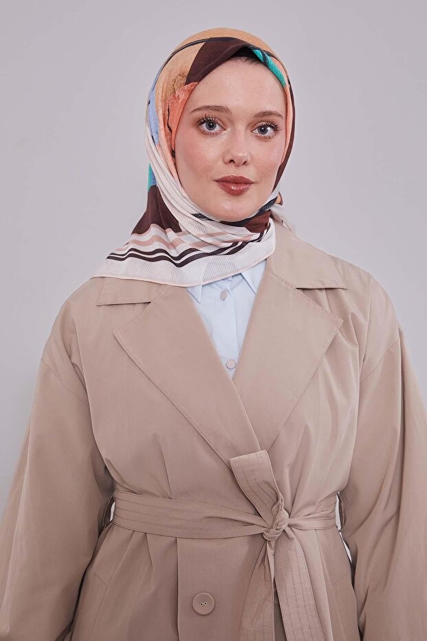 وشاح قطني بنمط تجريدي باللون البني - 1