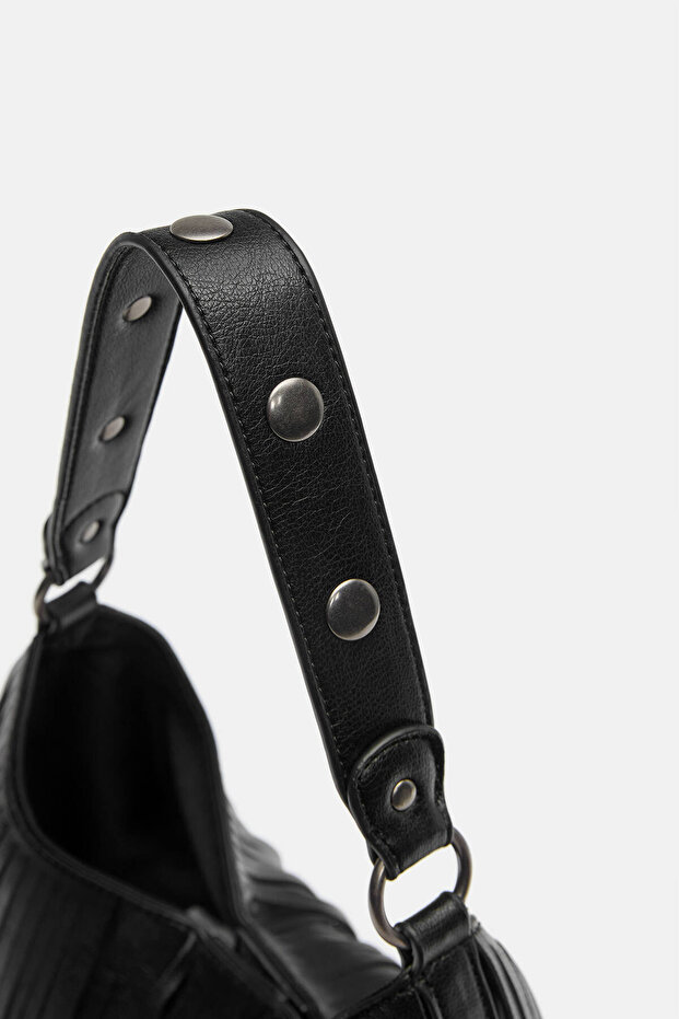 Püsküllü omuz çantası - 5