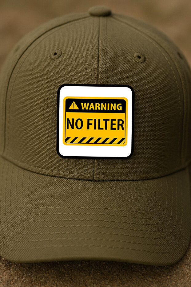 ملصق تحذير مضحك مكتوب عليه: 'لا يوجد فلتر' / شارة / شعار - 3