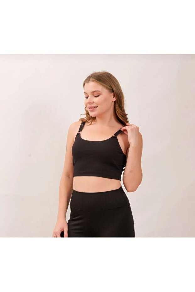 Crop with Ring Detail on the Sleeves and Removable Pads