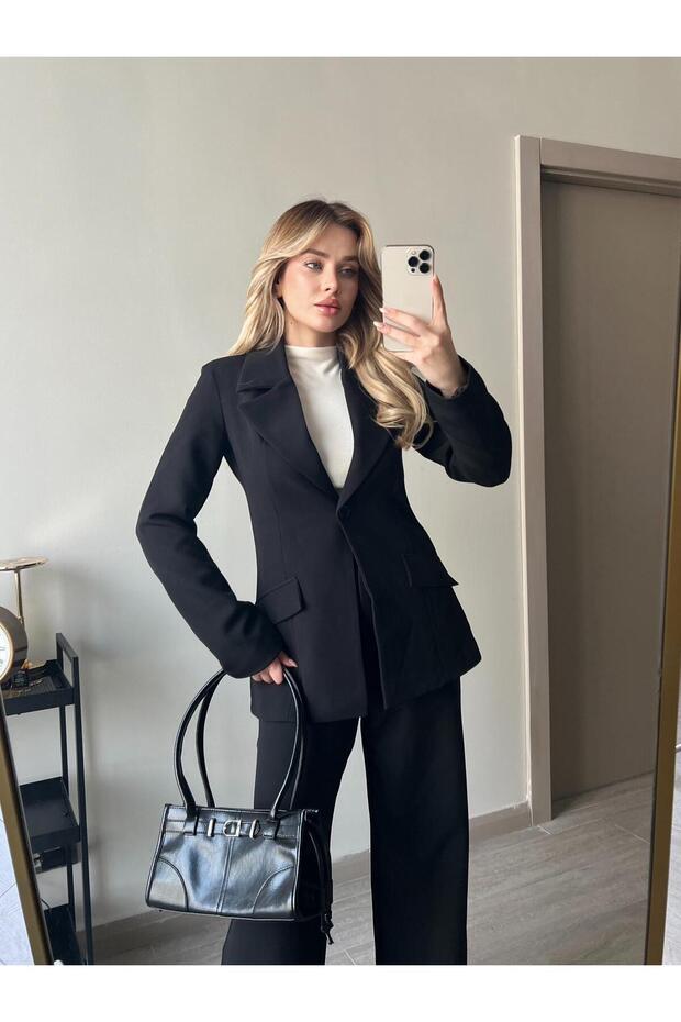 Palazzo Wide-Leg Pants with Quality Lining, Shoulder Pad Pieces, Waistband with Slight Shrinkage, Pocket Detail, Blazer Jacket Suit