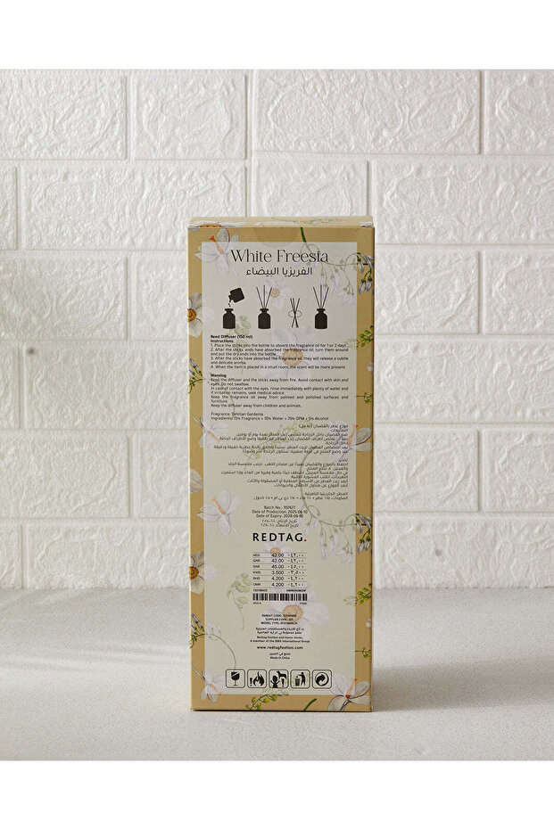 White Freesia Reed Diffuser - 5