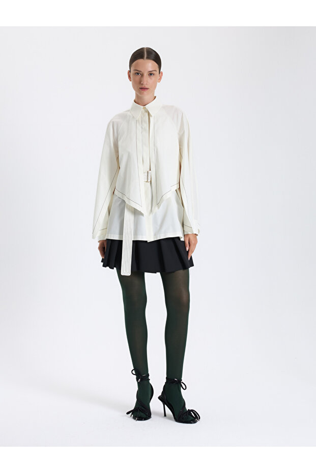 Krem Kuşaklı Kısa Bluz - 1