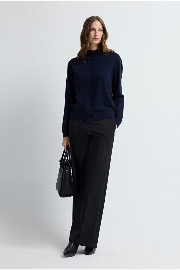 Dik Yaka Düğmeli Triko Hırka - 3