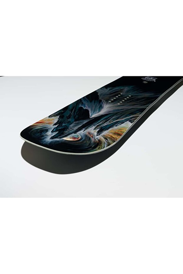 Dynamo 2025 Snowboard - 3