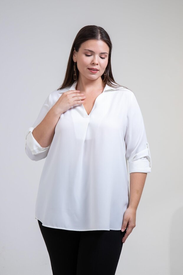 1212094 Women's Plus Size V Shirt Collar Blouse White