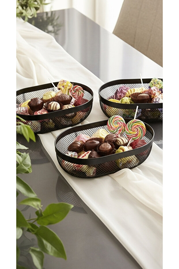 Versatile serving basket set - 1