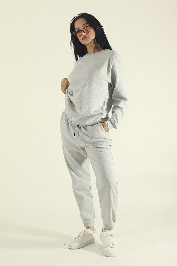 Women's Winter Fleece-Lined Tracksuit Set Crew Neck Sweatshirt Jogger - Gray Regular Elasticated Legs