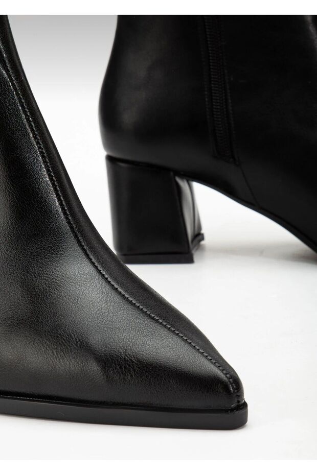 Black Leather Pointed Toe Women's Heeled Boots