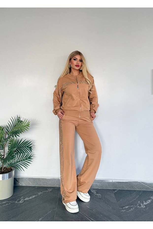 مجموعة بي بي مع الحجارة - 2