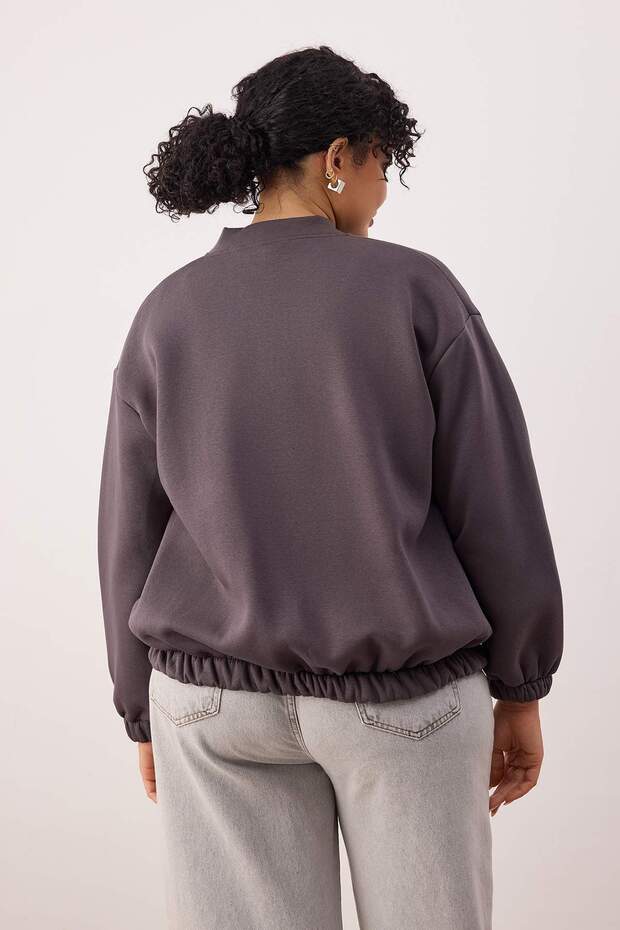 Antrasit Bomber Yaka Oversize/Geniş Kalıp Önü Fermuarlı Büyük Beden Sweatshirt TBBAW26AO00038 - 4