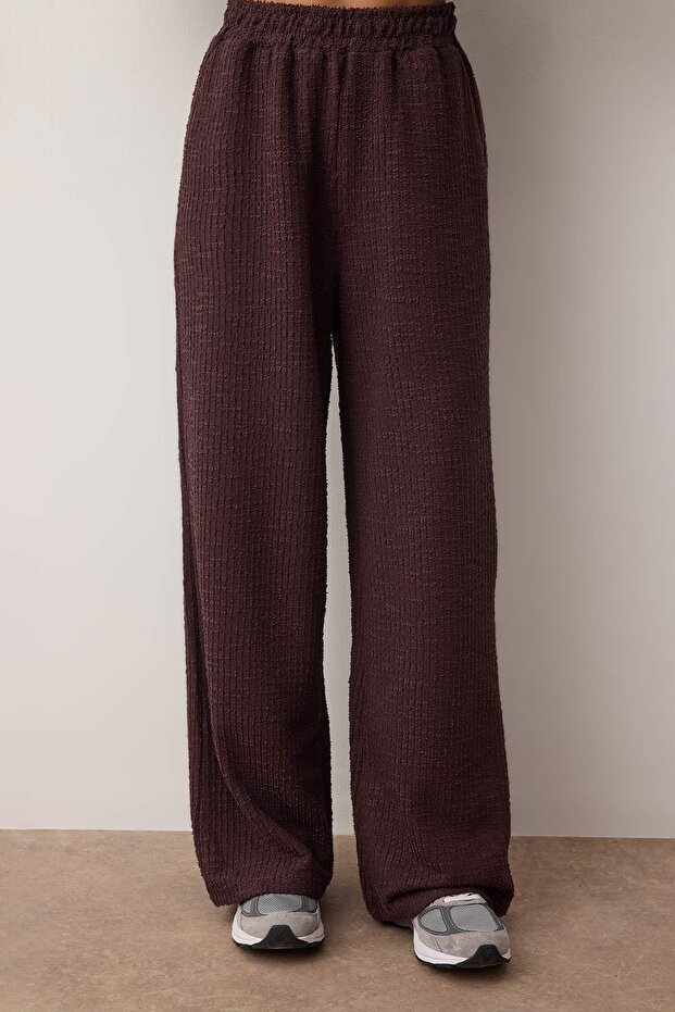 Kahverengi Dokulu Oversize/Geniş Kalıp Esnek Örme Alt - Üst Takım TWOAW26AU00134 - 3