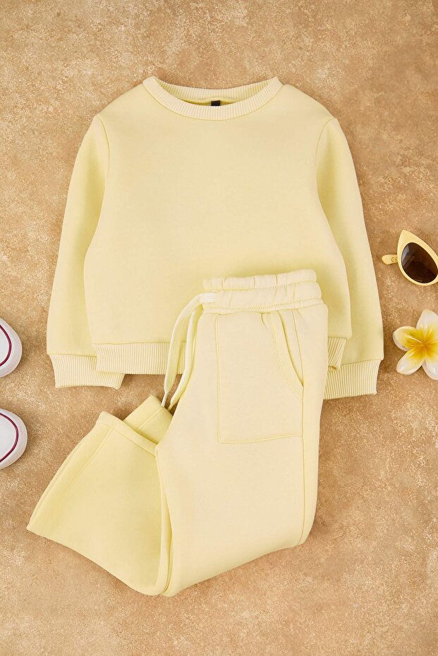 Sarı Pamuklu Düz/Basic Şardonlu Örme Kız Çocuk Sweatshirt ve Eşofman Alt - Üst Takım TKDAW26AU00065 - 2
