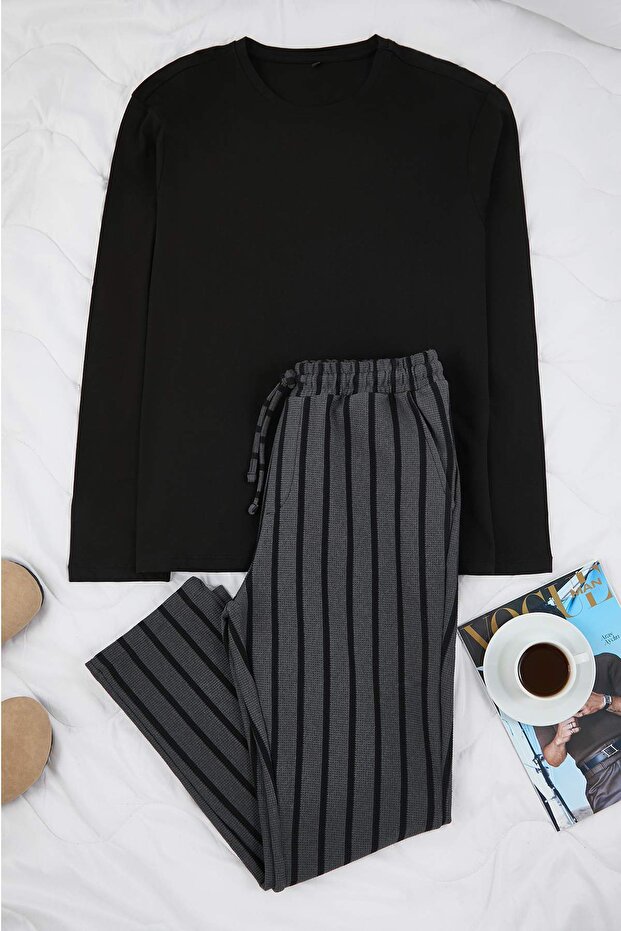 Siyah - Antrasit Regular Fit Çizgili Dokulu Örme Pijama Takımı TMNAW26PT00006 - 8