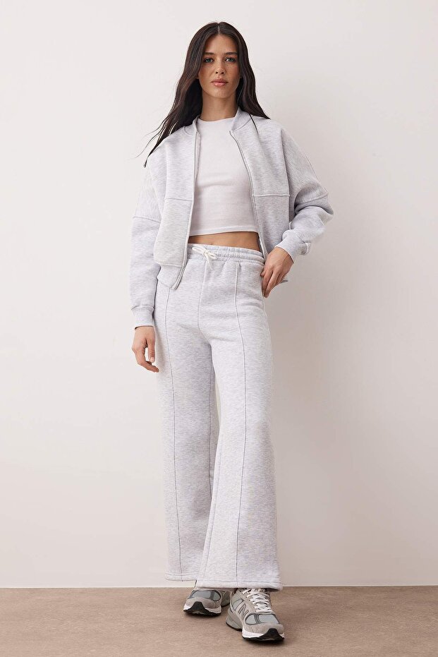 Gri Melanj Regular Fermuarlı Wideleg/Geniş Paça Örme Eşofman Takımı TWOAW26EM00016 - 1