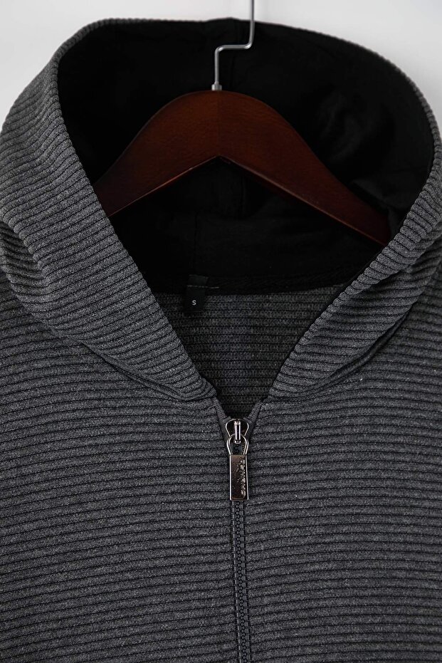 Antrasit Regular/Normal Kesim Fermuarlı Kapüşonlu Dokulu Sweatshirt TMNAW26SW00067 - 7
