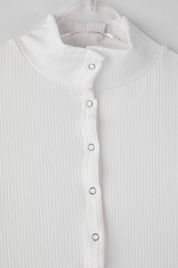Ekru Önü Full Çıtçıt Kapama Kaşkorse Fitted/Vücuda Oturan Örme Bluz TWOAW26BZ00329 - 6