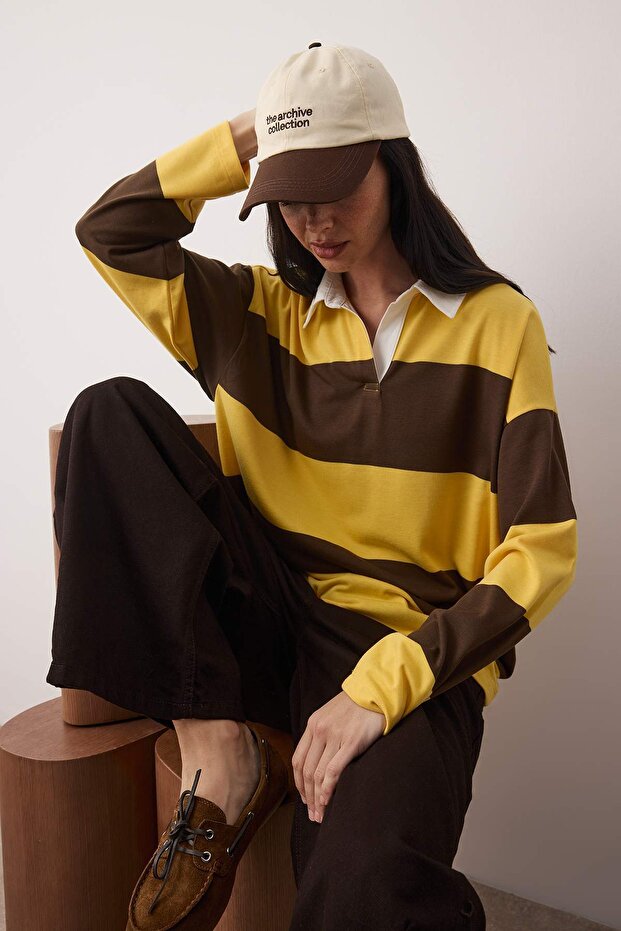 Sarı Çizgili Polo Yaka Oversize/Geniş Kalıp Örme Sweatshirt TWOAW26SW00051 - 2
