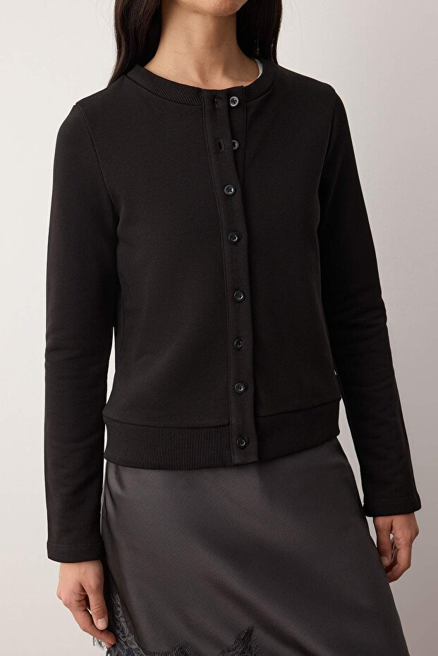 Siyah Düğmeli Regular/Normal Kalıp Örme Sweatshirt TWOAW26SW00162 - 3