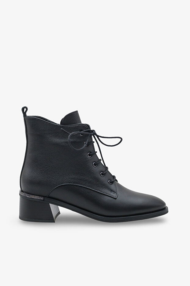 March Women's Daily Boots Black