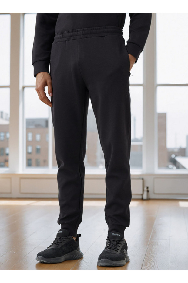 بنطال رياضي مُقسم إلى أجزاء مع جيوب - 1