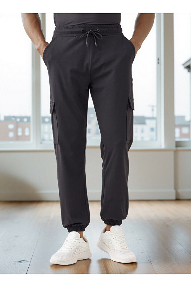 Cargo Joggers with Drawstring Closure - 1