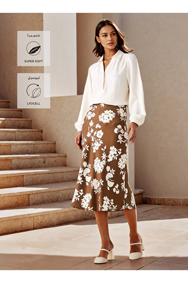 بلوزة بياقة منقوش وقصّة عادية - 2