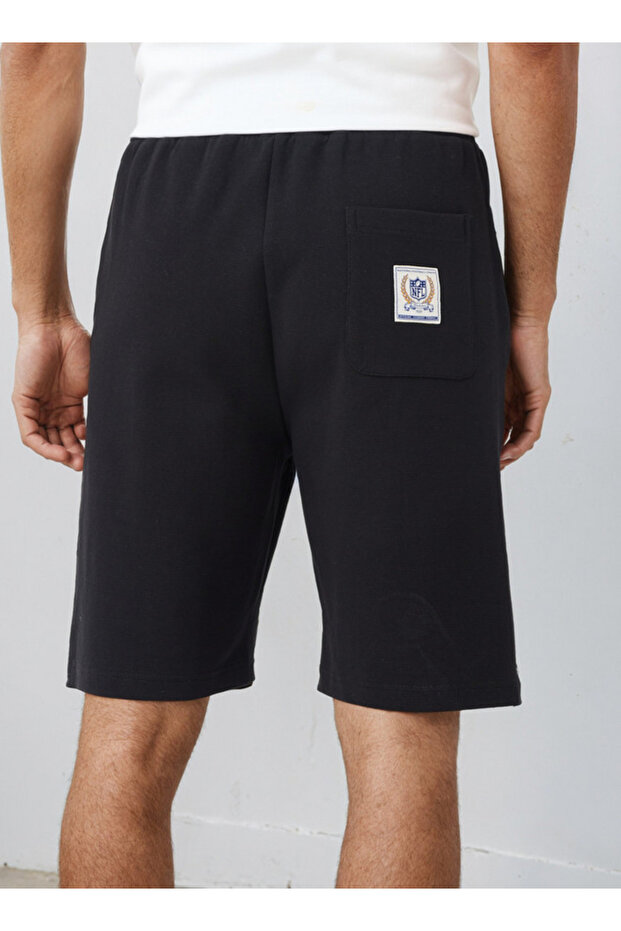 شورت NFL Applique بتصميم مريح مع جيوب - 3