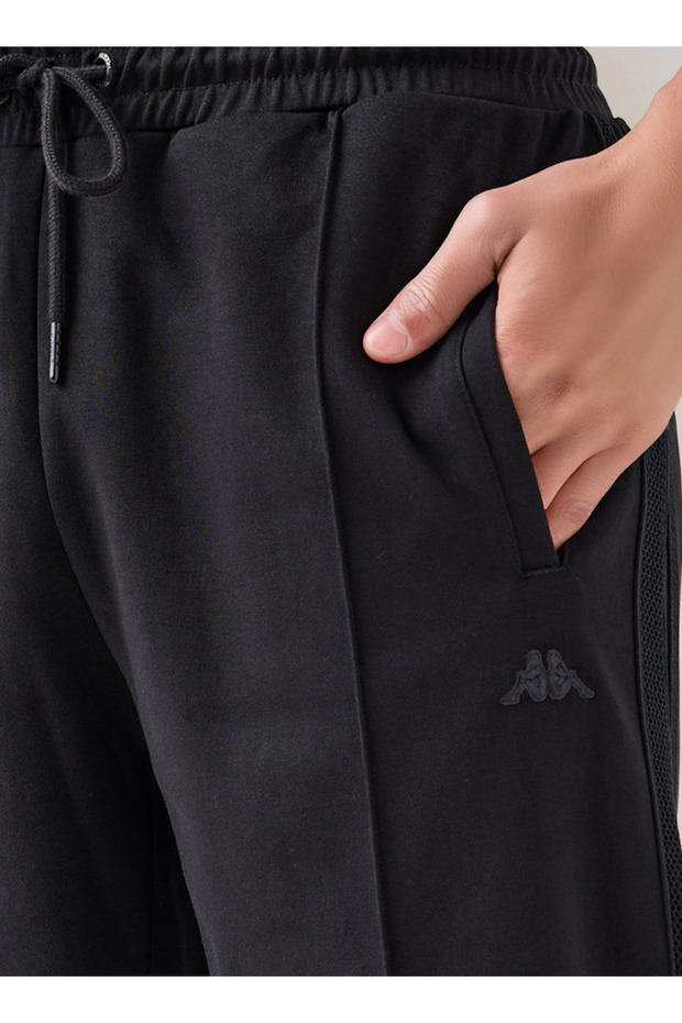 بنطال رياضي رجالي برباط للإغلاق - 4