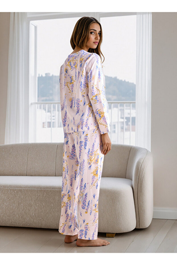 طقم بيجامة بطبعة زهور - 4