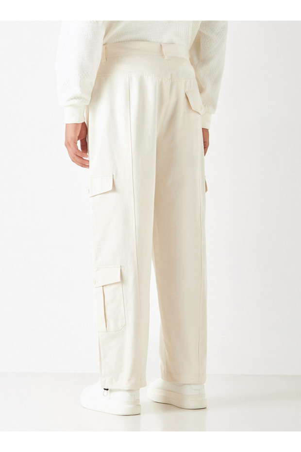 Solid Relaxed Fit Pants with Pockets - 2