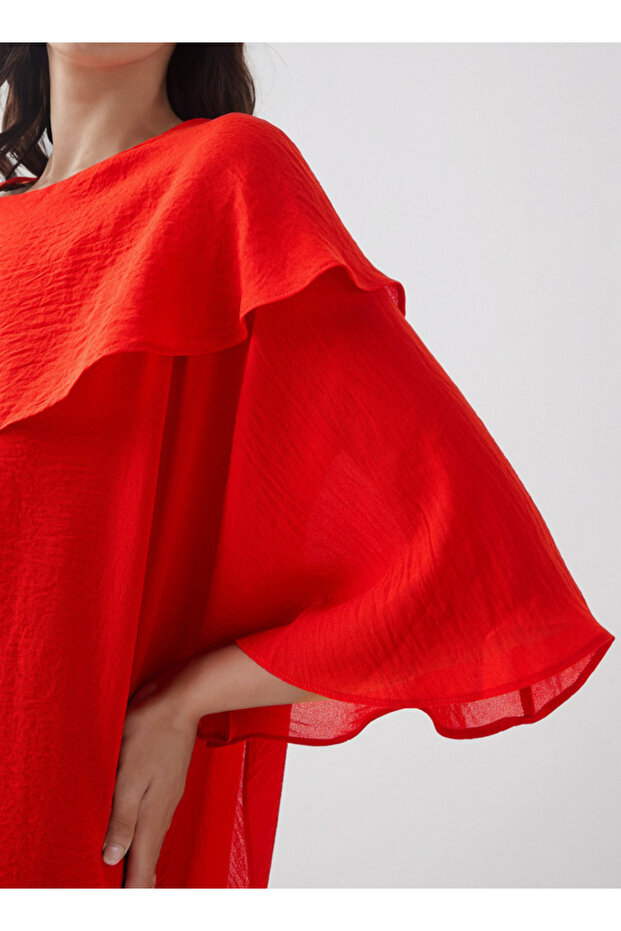 بلوزة مكشكشة مع رقبة دائرية - 4