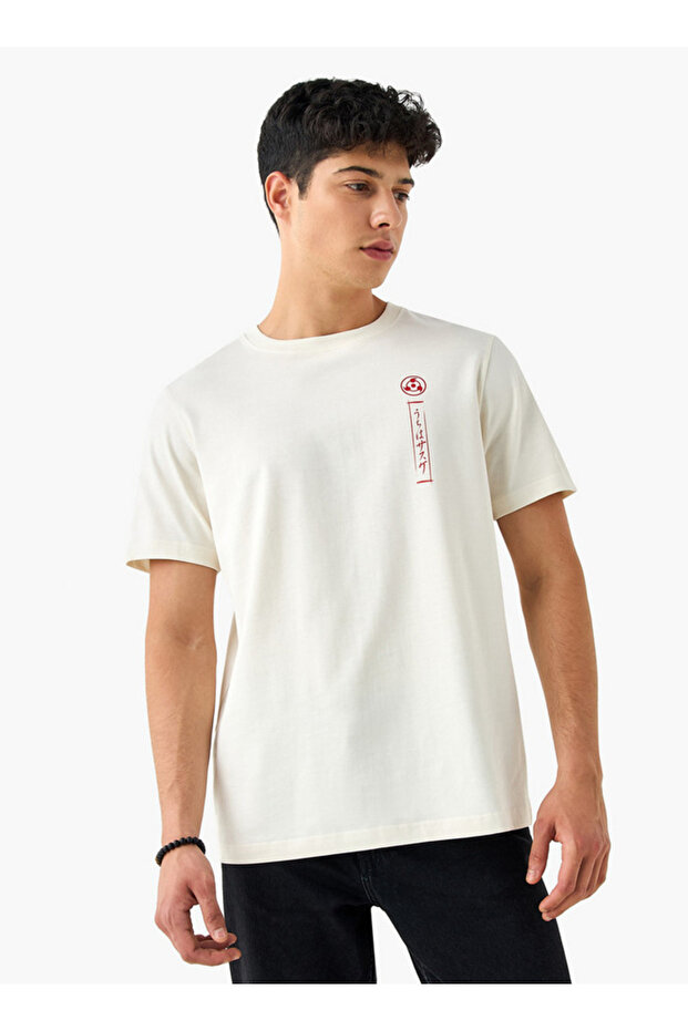 تي شيرت بقصّة عادية - 2