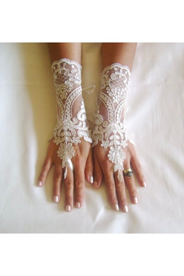 Cream Gloves French Guipure Wedding Gloves