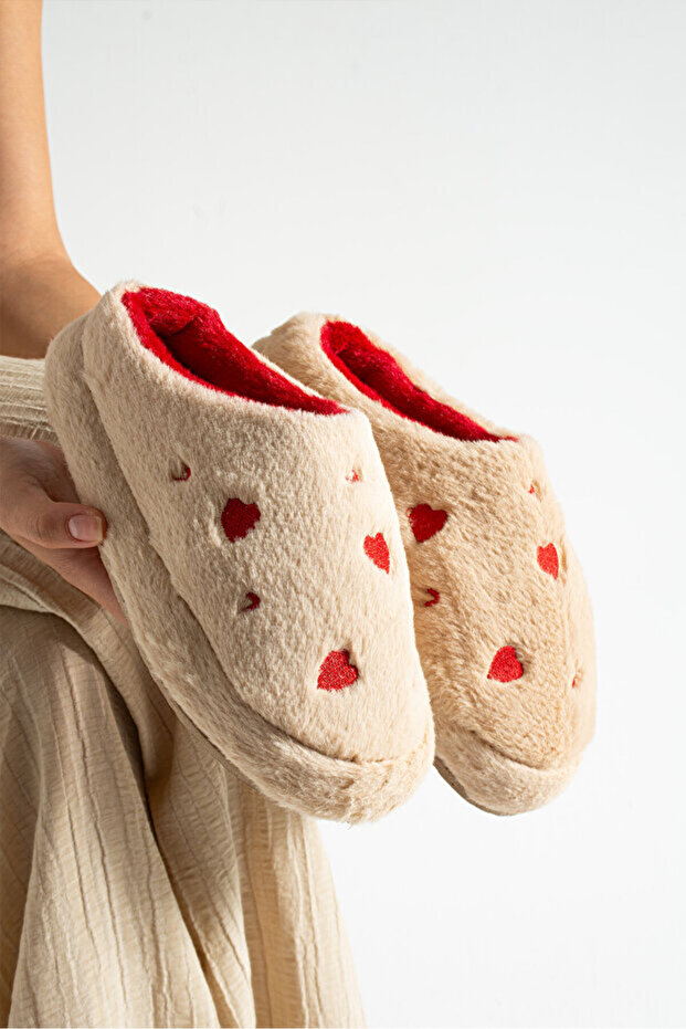Women's Plush Heart Slippers Guest Slippers Bundle Slippers