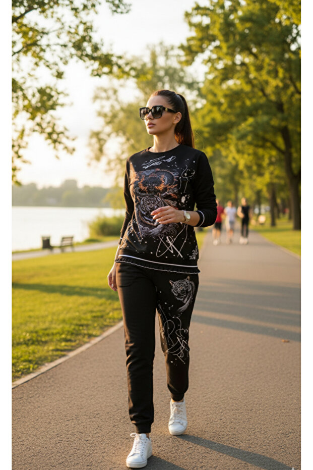 SETUL DUBLU DE FEMEI - 1