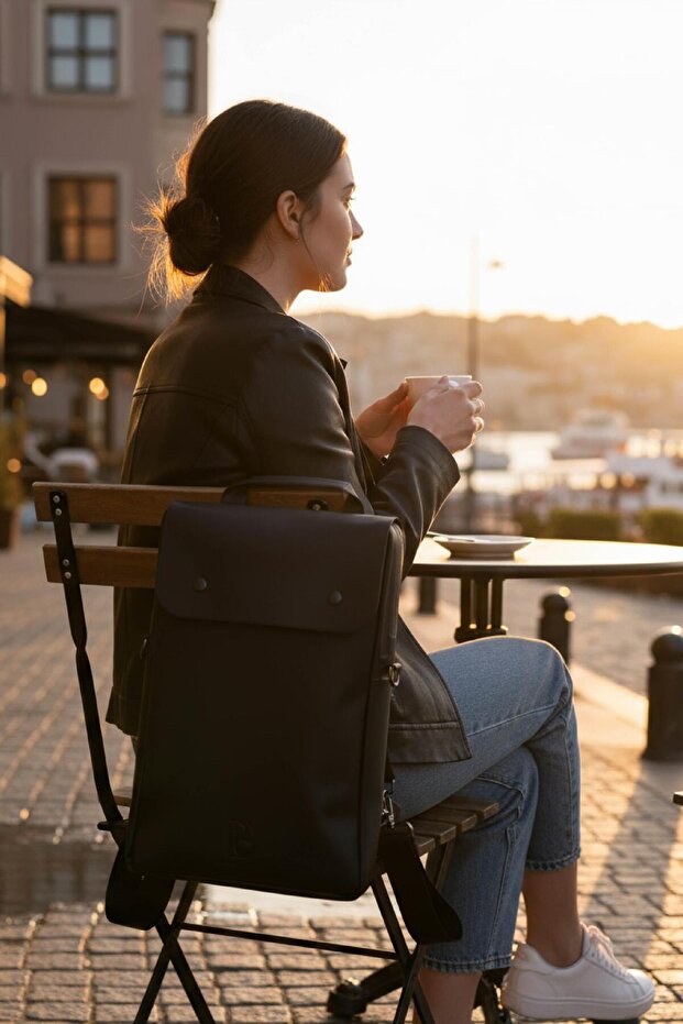 Onyx (Black) Dock Structured Backpack - 3