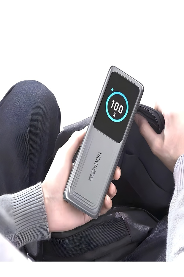 30000mAh 140W Hızlı Şarjlı TFT Ekranlı Kendinden Type-C Kablolu 2Type-C 1USB Girişli Powerbank - 3